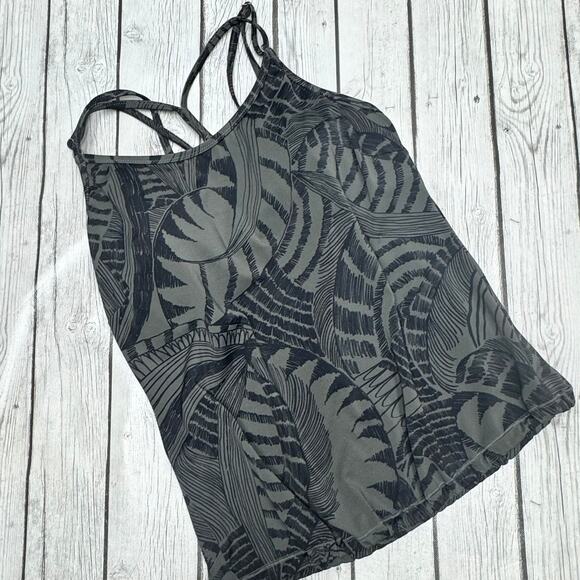 Athleta Zuma Cross Back Blousy Tankini Top Size 38 D/DD - Picture 1 of 3